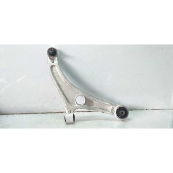 BRAZO SUSPENSION INFERIOR DELANTERO DERECHO 813203Z020 824813Z000 