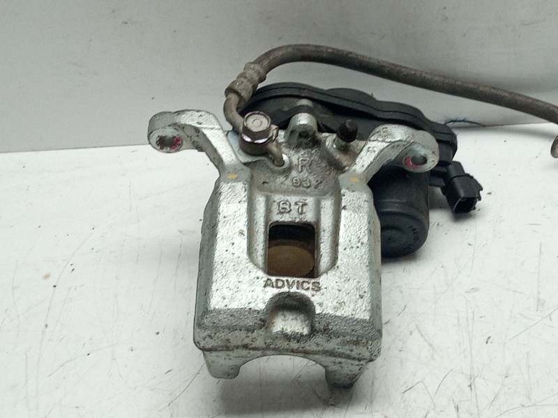 Recambio de pinza freno trasera derecha para toyota rav 4 referencia OEM IAM 4783042100  