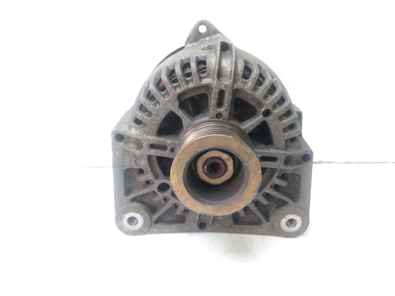 Recambio de alternador para renault megane ii berlina 3p confort dynamique referencia OEM IAM 8200290215  
