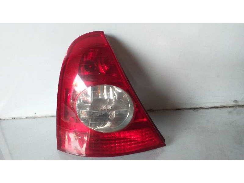 Recambio de piloto trasero derecho para renault clio ii fase ii (b/cb0) referencia OEM IAM 8200071413  