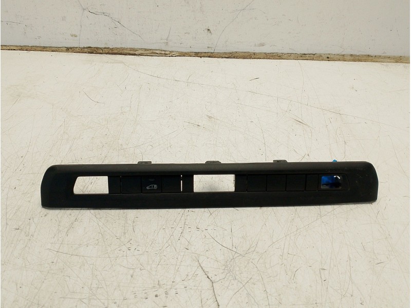 Recambio de interruptor para toyota proace furgoneta (mdz_) 1.5 d4d (mdz8) referencia OEM IAM 9811141877  