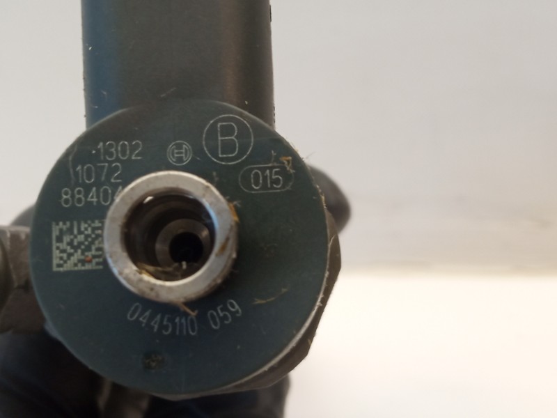 Recambio de inyector para chrysler voyager (rg) 2.8 crd cat referencia OEM IAM 0445110059  