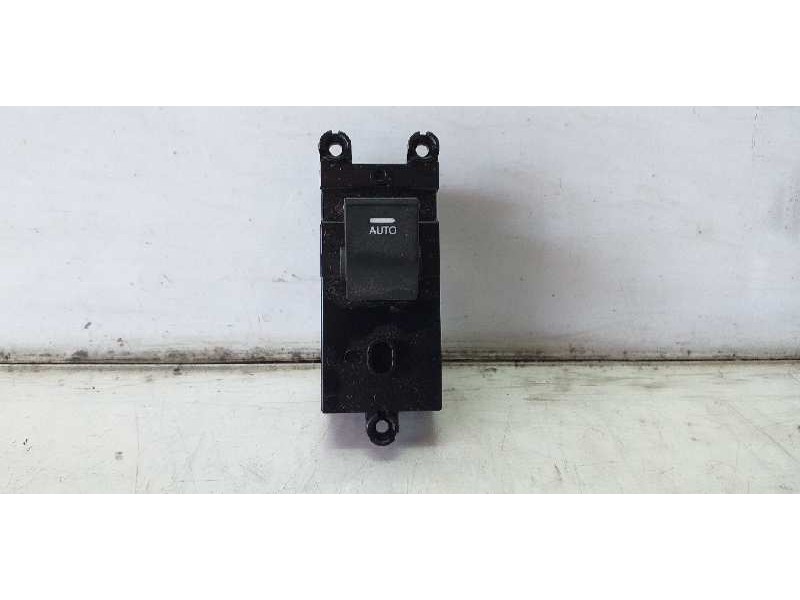 Recambio de mando elevalunas delantero derecho para hyundai i40 tecno blue referencia OEM IAM 935753Z000 39R5101000 