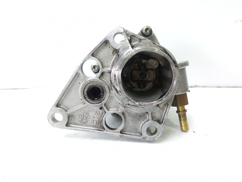 Recambio de depresor freno / bomba vacio para peugeot 206 berlina referencia OEM IAM 72264600  