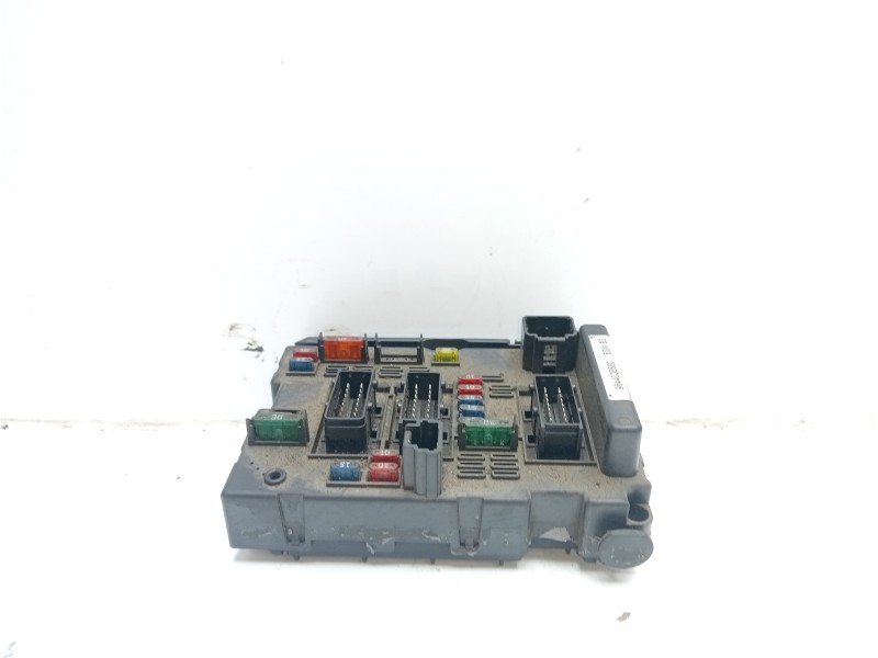 Recambio de caja reles / fusibles para peugeot 307 (s1) 2.0 hdi cat referencia OEM IAM 6500Y1 9644038680 