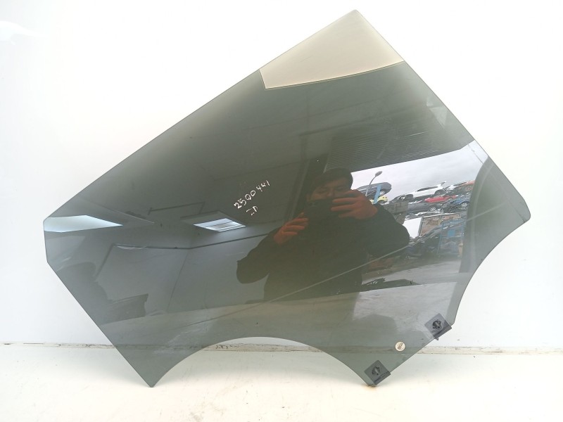 Recambio de luna trasera derecha para renault clio v (b7_) 1.0 tce 100 (b7mt) referencia OEM IAM 823006607R  