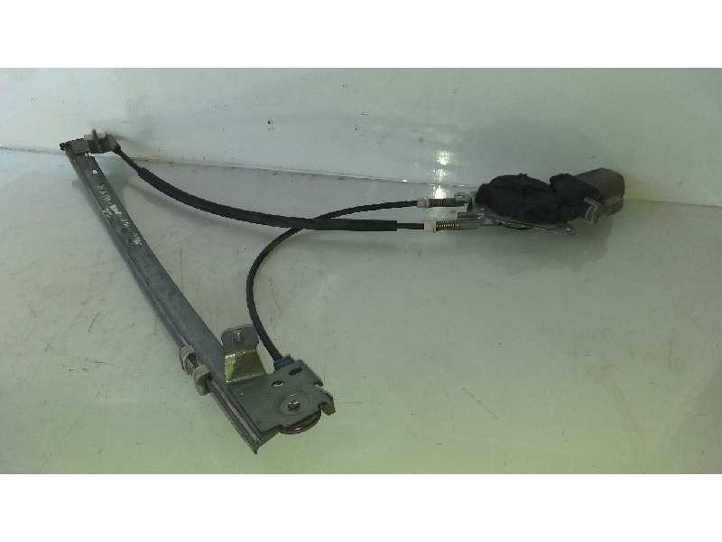 Recambio de elevalunas delantero izquierdo para citroën saxo 1.5 d x referencia OEM IAM 400671T2  