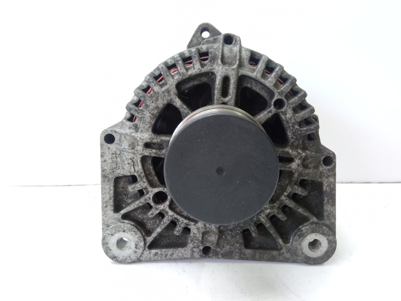 Recambio de alternador para renault megane ii berlina 5p confort dynamique referencia OEM IAM 8200386806  
