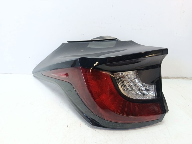 Recambio de piloto trasero izquierdo para toyota yaris active referencia OEM IAM 81561K0030  