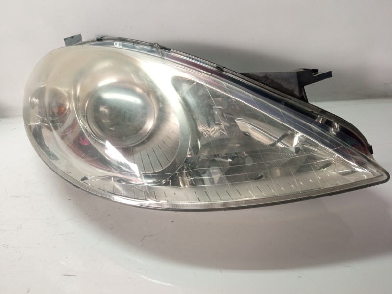 Recambio de faro derecho para mercedes-benz clase a (w169) 1.5 cat referencia OEM IAM A1698200661 A1698200661 