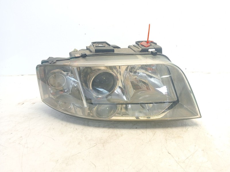 Recambio de faro derecho para audi a6 c5 avant (4b5, 4b6) 1.9 tdi referencia OEM IAM 4B0941030R  