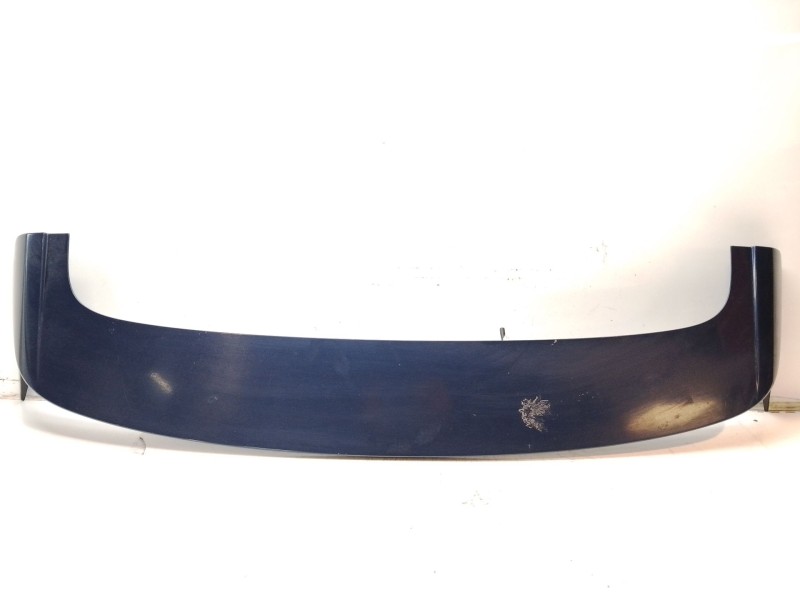 Recambio de spoiler paragolpes trasero para hyundai tucson 1.6 cat referencia OEM IAM 87211D7200 87215D7000 87213D7200