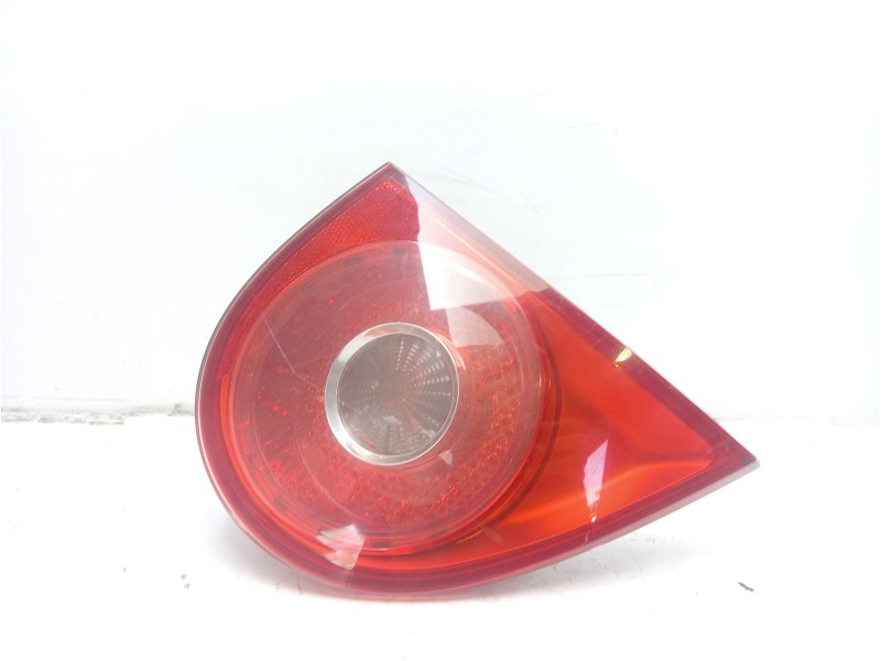 Recambio de piloto marcha atras para volkswagen golf v berlina (1k1) conceptline (e) referencia OEM IAM 1K6945093F 1K6945093G 