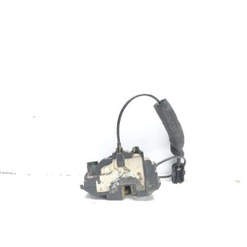 CERRADURA PUERTA DELANTERA DERECHA 8200027779 