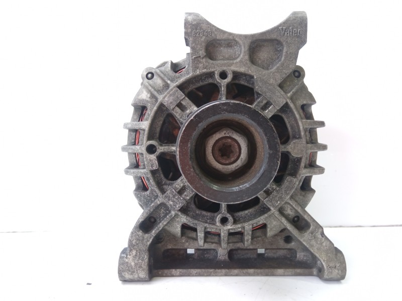 Recambio de alternador para mercedes-benz clase a (w169) 1.5 cat referencia OEM IAM A2661540802  