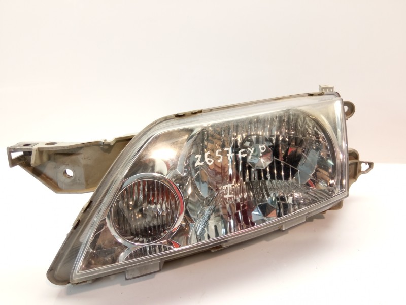 Recambio de piloto delantero izquierdo para mazda premacy (cp) 2.0 turbodiesel cat referencia OEM IAM CB81510L0A P1990L 
