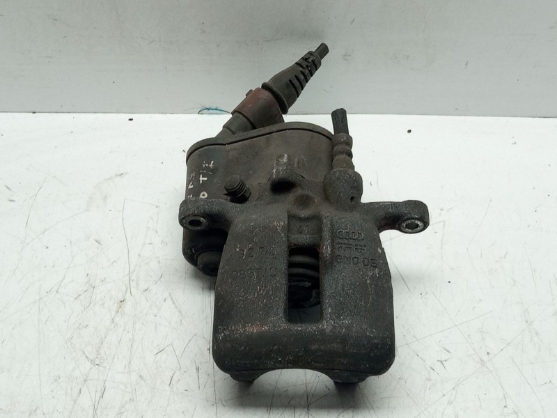 Recambio de pinza freno trasera derecha para audi a6 berlina (4b2) 1.9 tdi referencia OEM IAM 4B0615123  