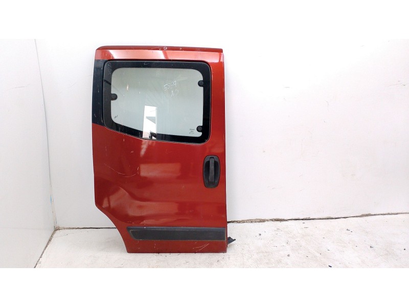 Recambio de puerta lateral corredera derecha para fiat qubo (300) dynamic referencia OEM IAM 1353055080  1372807080 / 1353059080