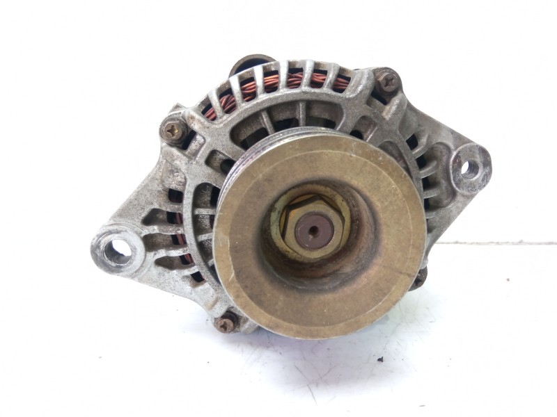 Recambio de alternador para nissan pick up (d22) 2.5 d referencia OEM IAM 23100VK010  