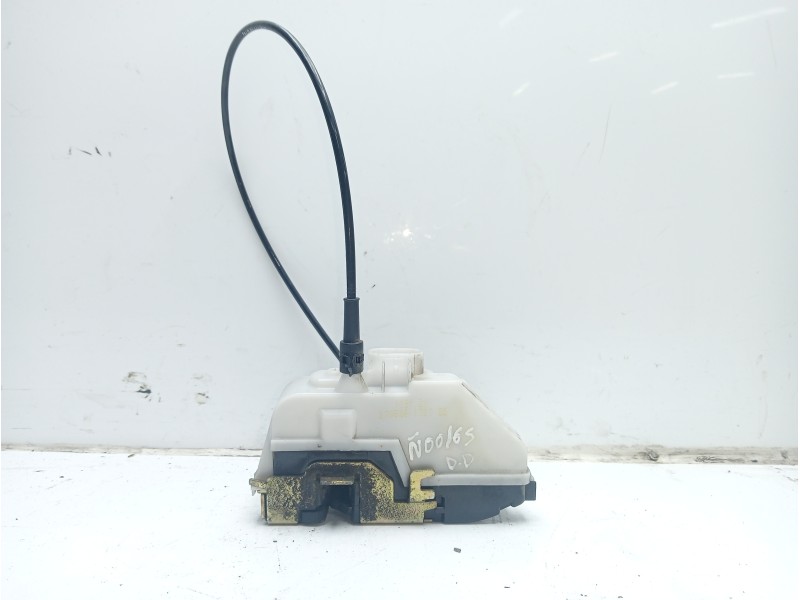 Recambio de cerradura puerta delantera derecha para renault scenic ii 1.5 dci diesel referencia OEM IAM 8200119121  