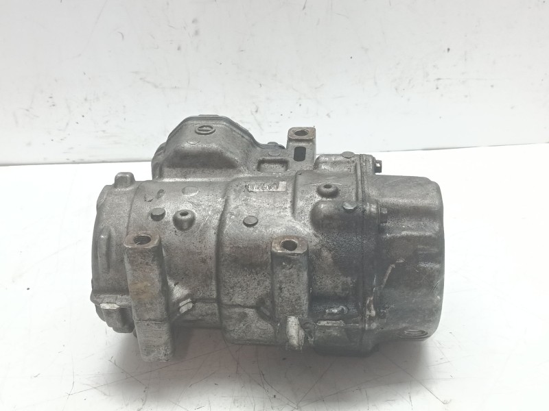Recambio de compresor aire acondicionado para toyota rav 4 referencia OEM IAM 0422000533  