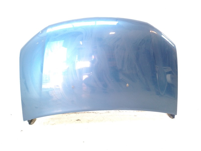 Recambio de capot para dacia sandero laureate referencia OEM IAM 651001918R  