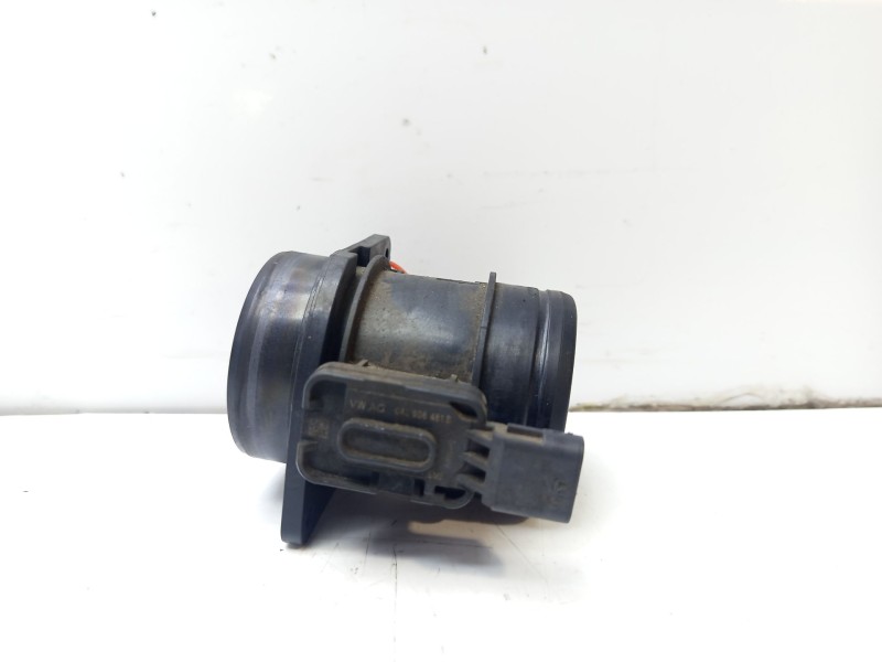 Recambio de caudalimetro para skoda rapid (nh3, nk3, nk6) 1.6 tdi referencia OEM IAM 04L906461B  