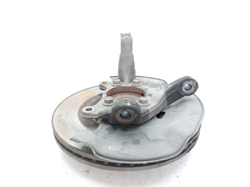 Recambio de mangueta delantera derecha para toyota avensis touring sports business advance referencia OEM IAM 4321105090  