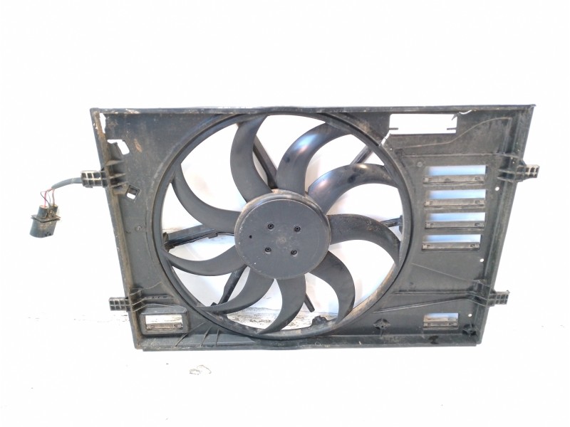 Recambio de electroventilador para volkswagen t-cross advance referencia OEM IAM 2Q0121203H  