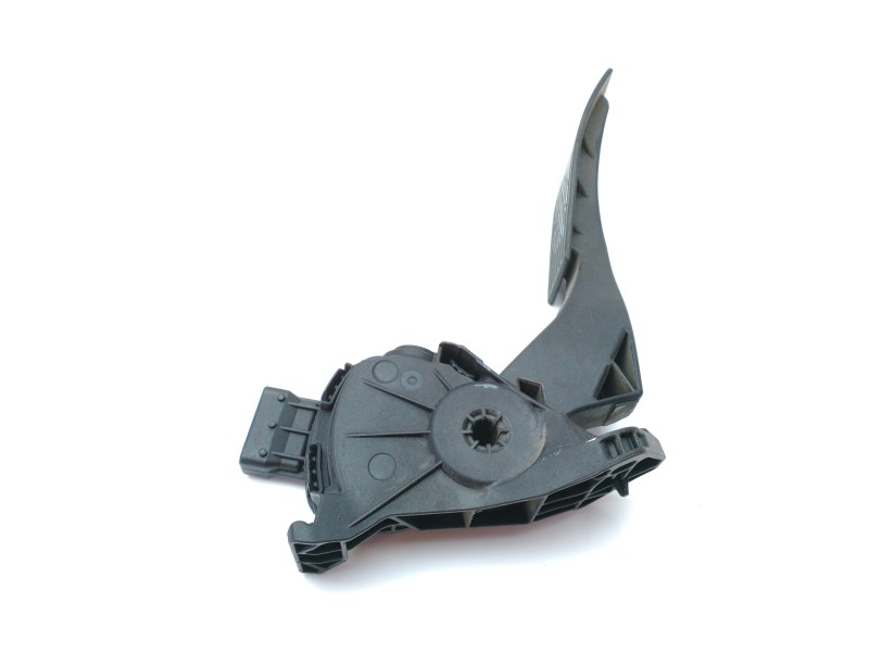 Recambio de pedal acelerador para opel insignia berlina 2.0 16v cdti referencia OEM IAM 13237352  