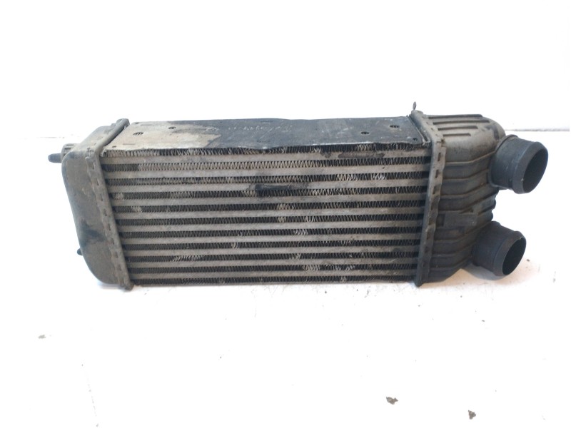 Recambio de intercooler para citroën c3 picasso 1.6 16v hdi referencia OEM IAM 384N1 9680275480 
