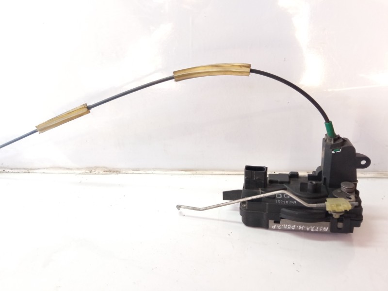 Recambio de cerradura puerta delantera derecha para opel astra h ber. cosmo referencia OEM IAM 13210749  