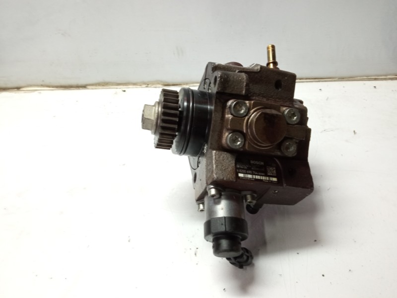 Recambio de bomba inyeccion para nissan x-trail (t31) le referencia OEM IAM 8200804288 8200690744 