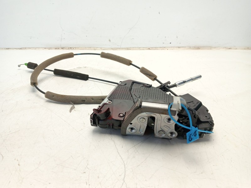 Recambio de cerradura puerta delantera derecha para lexus ux (za10) 250h referencia OEM IAM 6903076041  