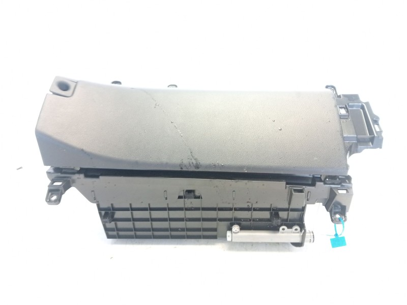 Recambio de guantera para lexus ux (za10) 250h referencia OEM IAM 5555076040C0  