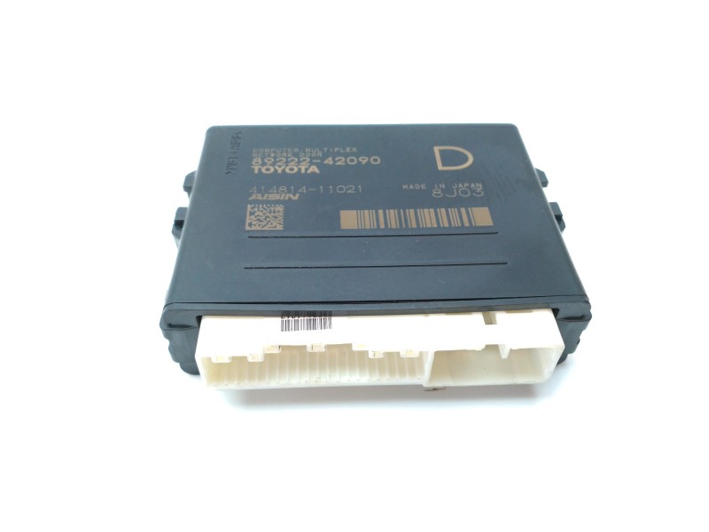 Recambio de modulo electronico para toyota rav 4 advance hybrid referencia OEM IAM 8922242090  