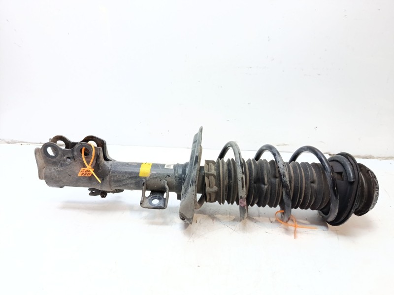 Recambio de amortiguador delantero derecho para toyota yaris active referencia OEM IAM 48510K0090  