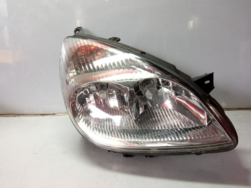 Recambio de faro derecho para citroën c5 berlina referencia OEM IAM 9632664780 89004486 
