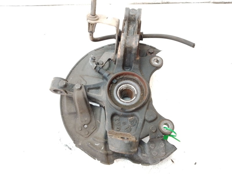 Recambio de mangueta delantera izquierda para toyota proace verso 1.6 d-4d cat referencia OEM IAM SU001B2346  