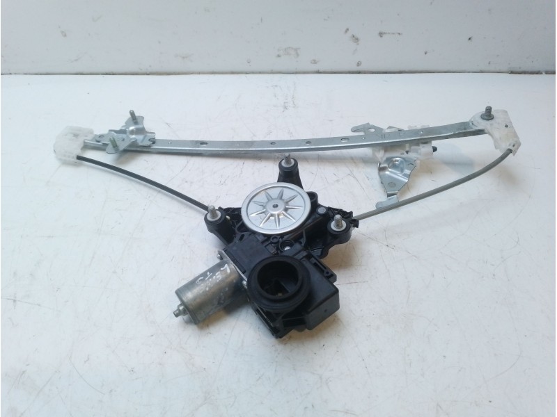 Recambio de motor elevalunas trasero derecho para lexus nx 300h 2wd referencia OEM IAM 8571078040  