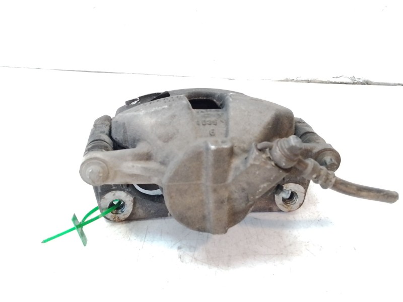 Recambio de pinza freno delantera derecha para toyota proace verso 1.6 d-4d cat referencia OEM IAM SU001B2503  