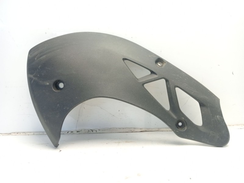 Recambio de moldura para kawasaki versys 650 referencia OEM IAM 491070082  