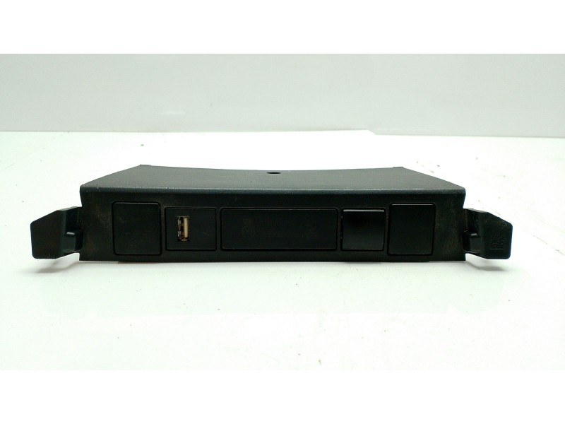 Recambio de modulo electronico para toyota yaris referencia OEM IAM 554070D020  