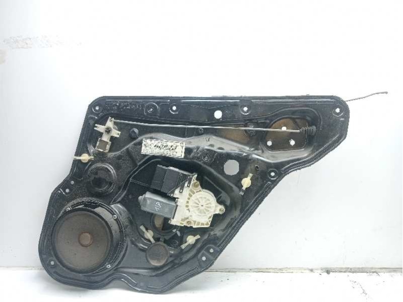 Recambio de elevalunas delantero izquierdo para volkswagen golf iv berlina (1j1) 1.4 16v referencia OEM IAM 1J4839462F  