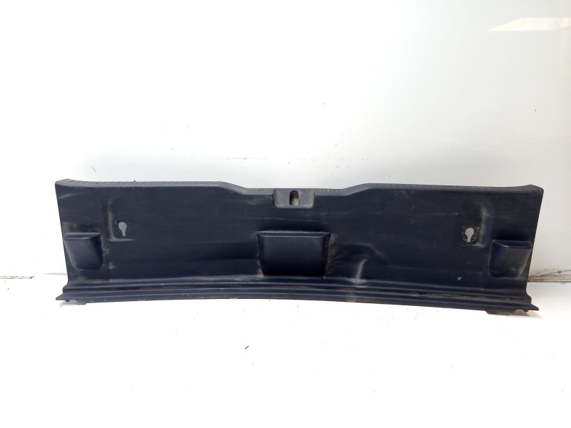 Recambio de moldura para toyota auris touring sports (e18) hybrid active referencia OEM IAM 6471602120  