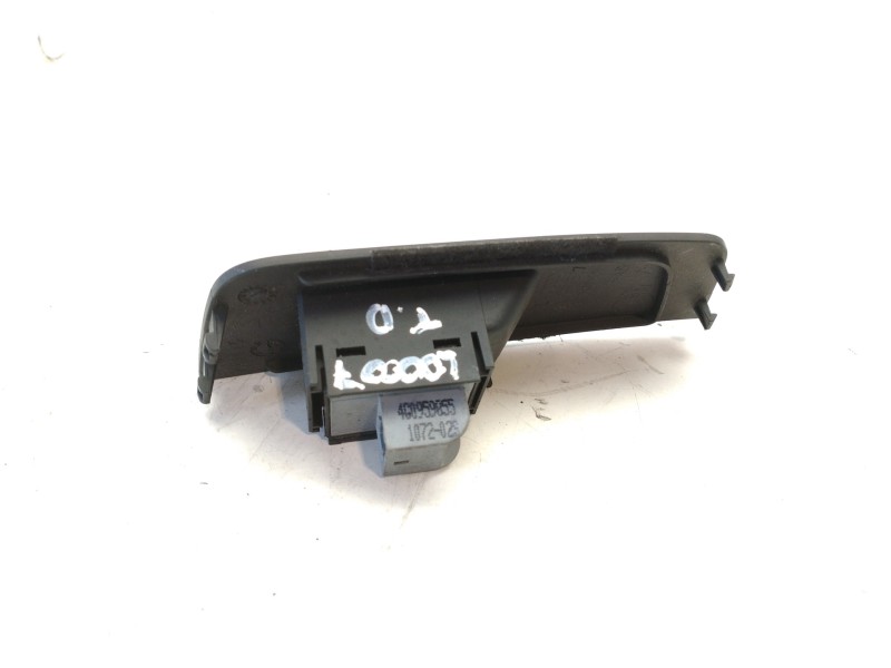 Recambio de mando elevalunas trasero derecho para audi a1 sportback (8xa) ambition referencia OEM IAM 4G0959855  
