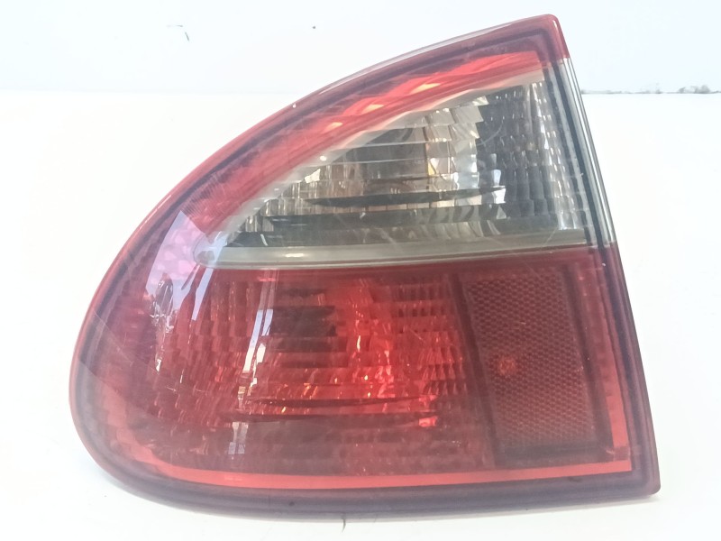 Recambio de piloto trasero izquierdo para seat leon (1m1) 1.9 tdi referencia OEM IAM 1M6945111  1M6945257