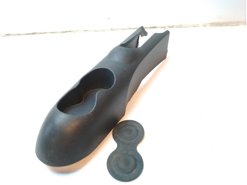 Recambio de molduras delanteras para fiat 500 cabrio (150) referencia OEM IAM 735453791 735467049 