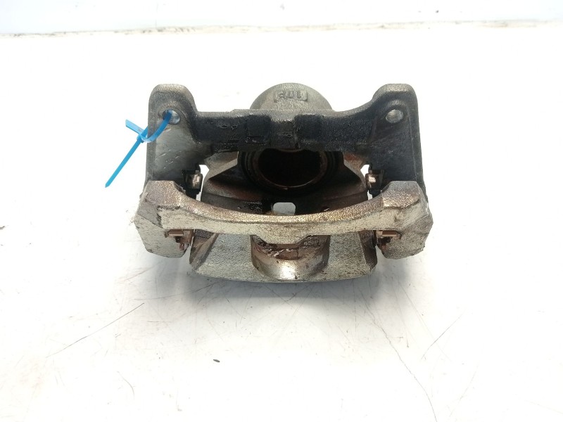 Recambio de pinza freno delantera izquierda para lexus ux (za10) 250h referencia OEM IAM 4775076010  
