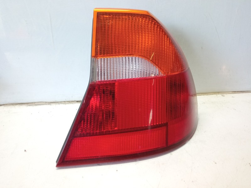 Recambio de piloto trasero derecho para chrysler 300 m (lr) 2.7 cat referencia OEM IAM 58622  